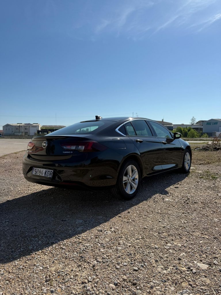 8b6df22b-6001-4a15-83c5-9e7c78b659e7